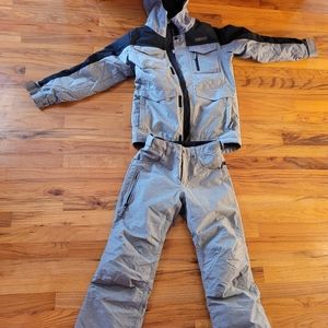 Youth boys snowboard suit
